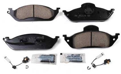 Mercedes Disc Brake Pad Set - Front 163420122041 - Akebono Euro Ultra-Premium EUR760